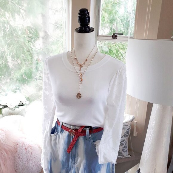 EUC Cupio white soft feel top w/ abstract floral sheer effect statement sleeves - Picture 5 of 11